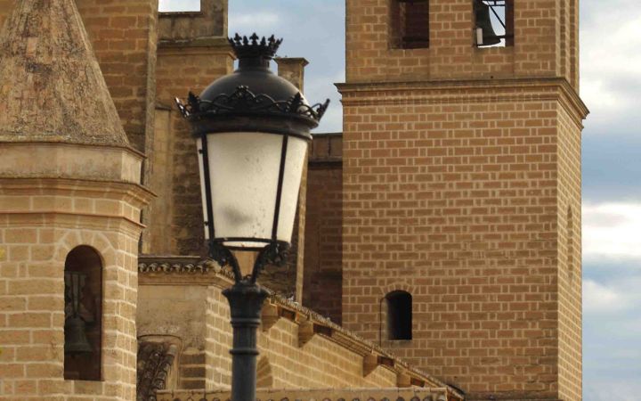 La Colegiata-Fachada (6)