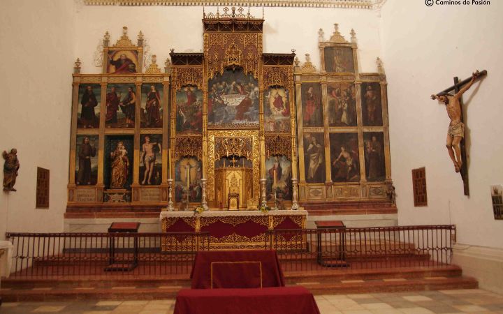 La Colegiata-Interior (17)