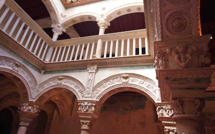 La Colegiata-Pateón (11)