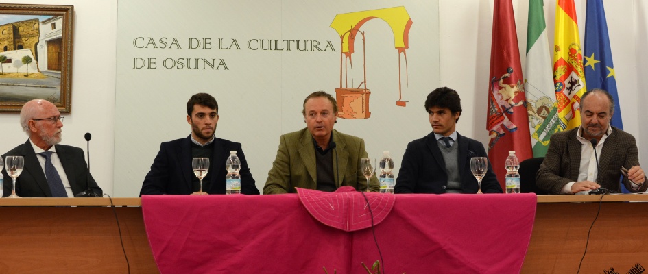 CHARLA FIN TEMPORADA TAURINA2017