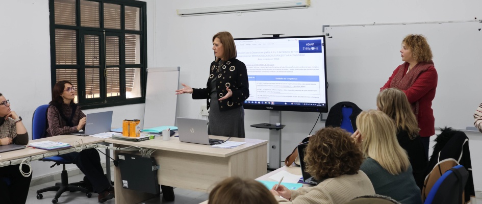 EL AYUNTAMIENTO DE OSUNA COMIENZA UN NUEVO PEF, TRAS CONSEGUIR LA INCORPORACIÓN DEL ALUMNADO PROVENIENTE DE UNO DE LOS PEF SUSPENDIDOS POR LA JUNTA DE ANDALUCÍA