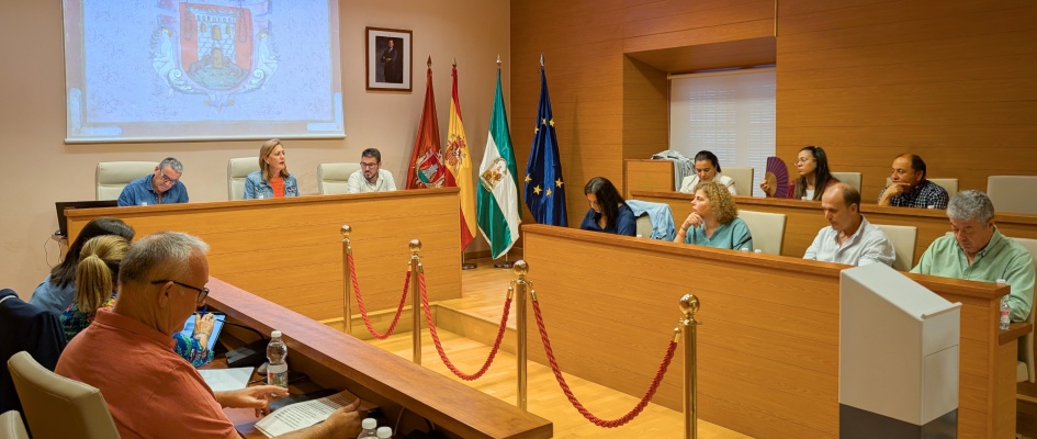 EL AYUNTAMIENTO DE OSUNA RECURRIRÁ LA RESOLUCIÓN DE SUSPENSIÓN DE LOS DOS PEF QUE DEJA SIN EMPLEO Y SUELDO A 34 PERSONAS POR PARTE DE LA JUNTA DE ANDALUCÍA