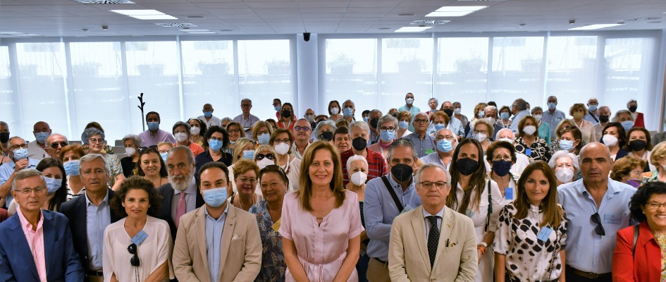 Foto grupal 20 aniv. aula experiencia